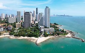 Golden Tulip Pattaya Beachfront Resort